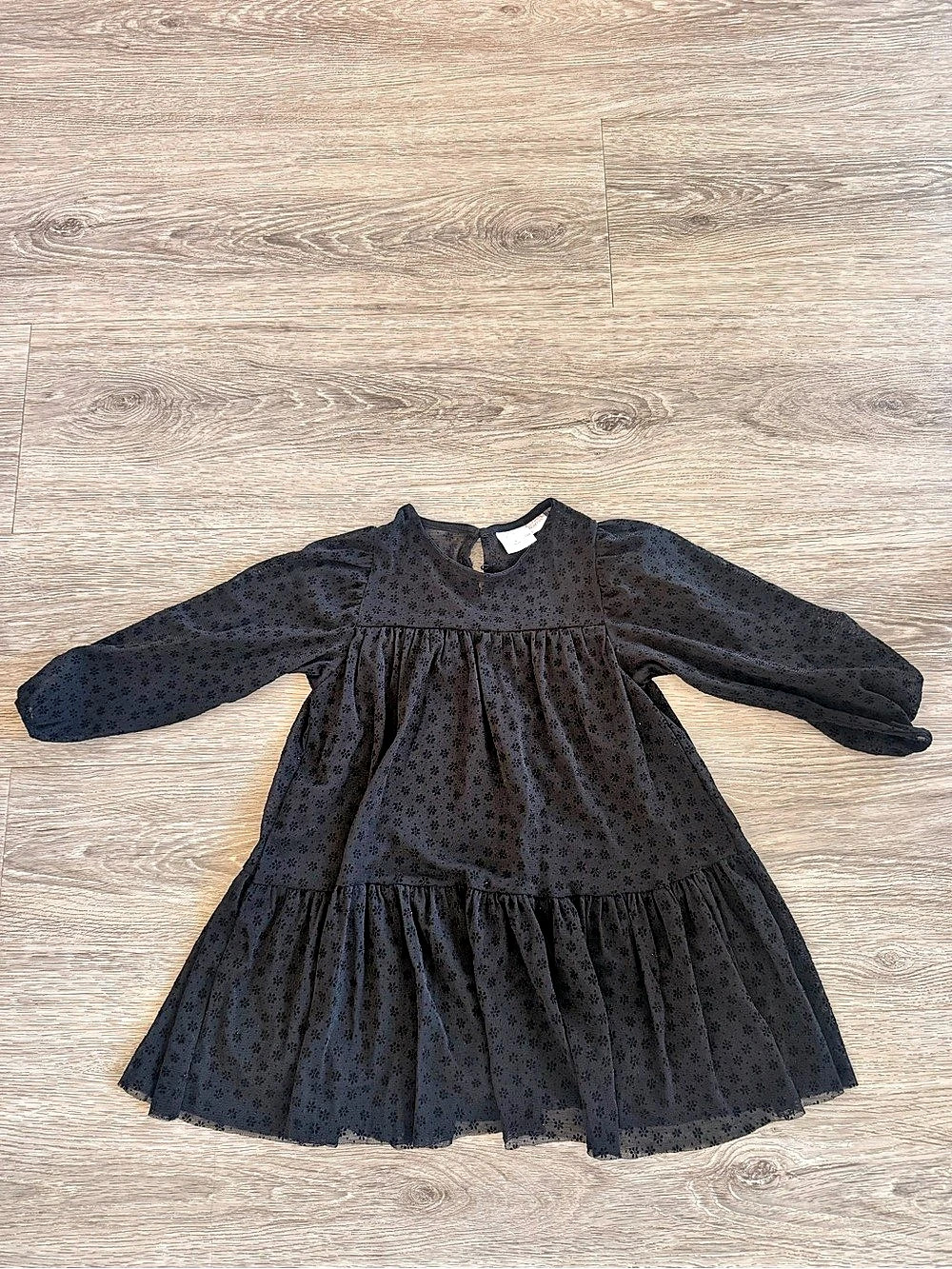 Kids Long Sleeve Dress in Black Like New / Girls size 4 Zara